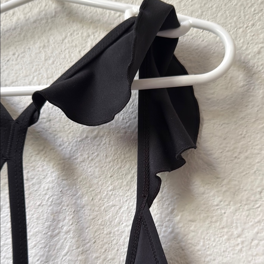 JoyLab Black Ruffle Sports Bra - Picture 6 of 6